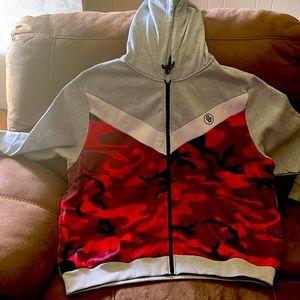 Sean John light weight zip up hoodie jacket